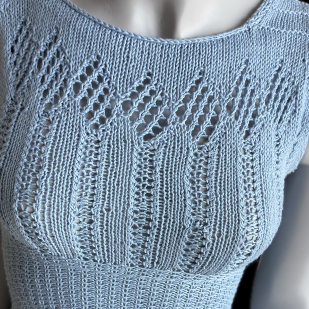 Sunny Silhouette Top
