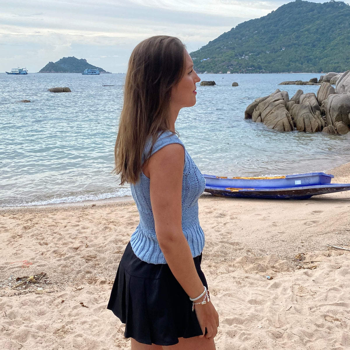 Sunny Silhouette Top